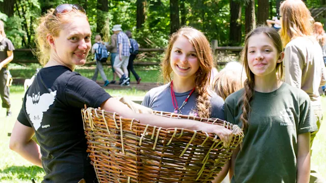 Expert Trackers Guides with graduating students
